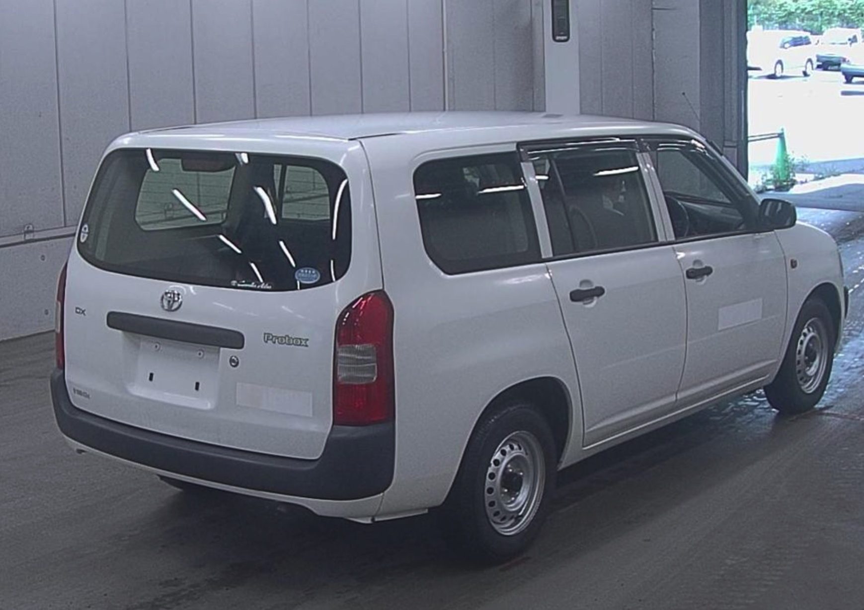Чехлы toyota probox