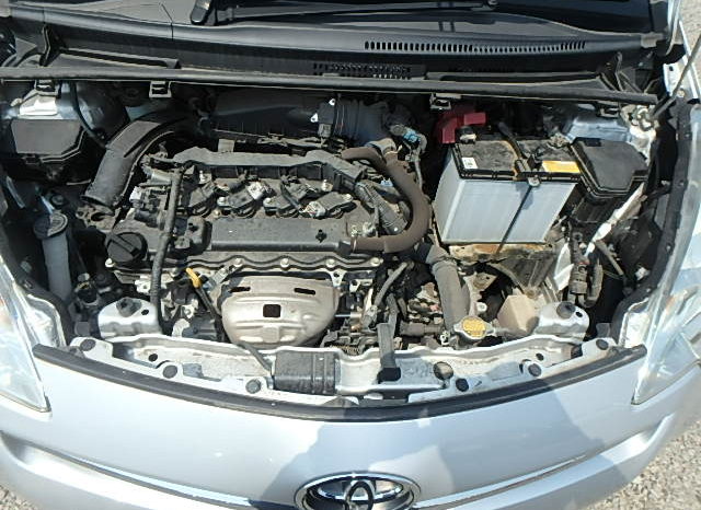 TOYOTA RACTIS full