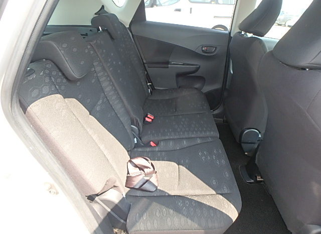 TOYOTA RACTIS full