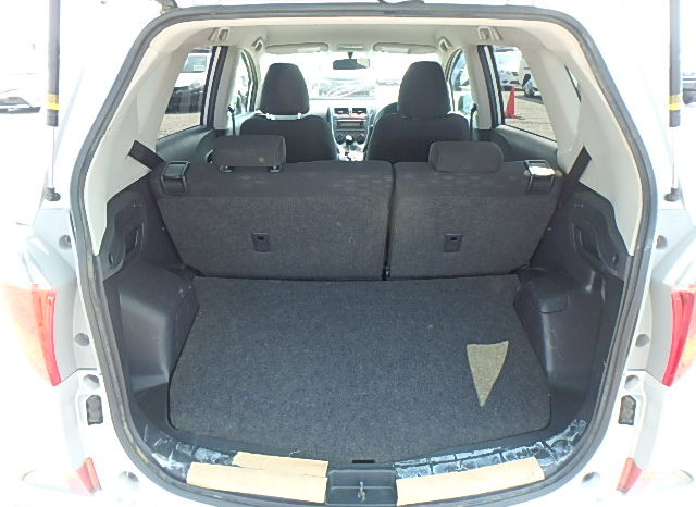 TOYOTA RACTIS full