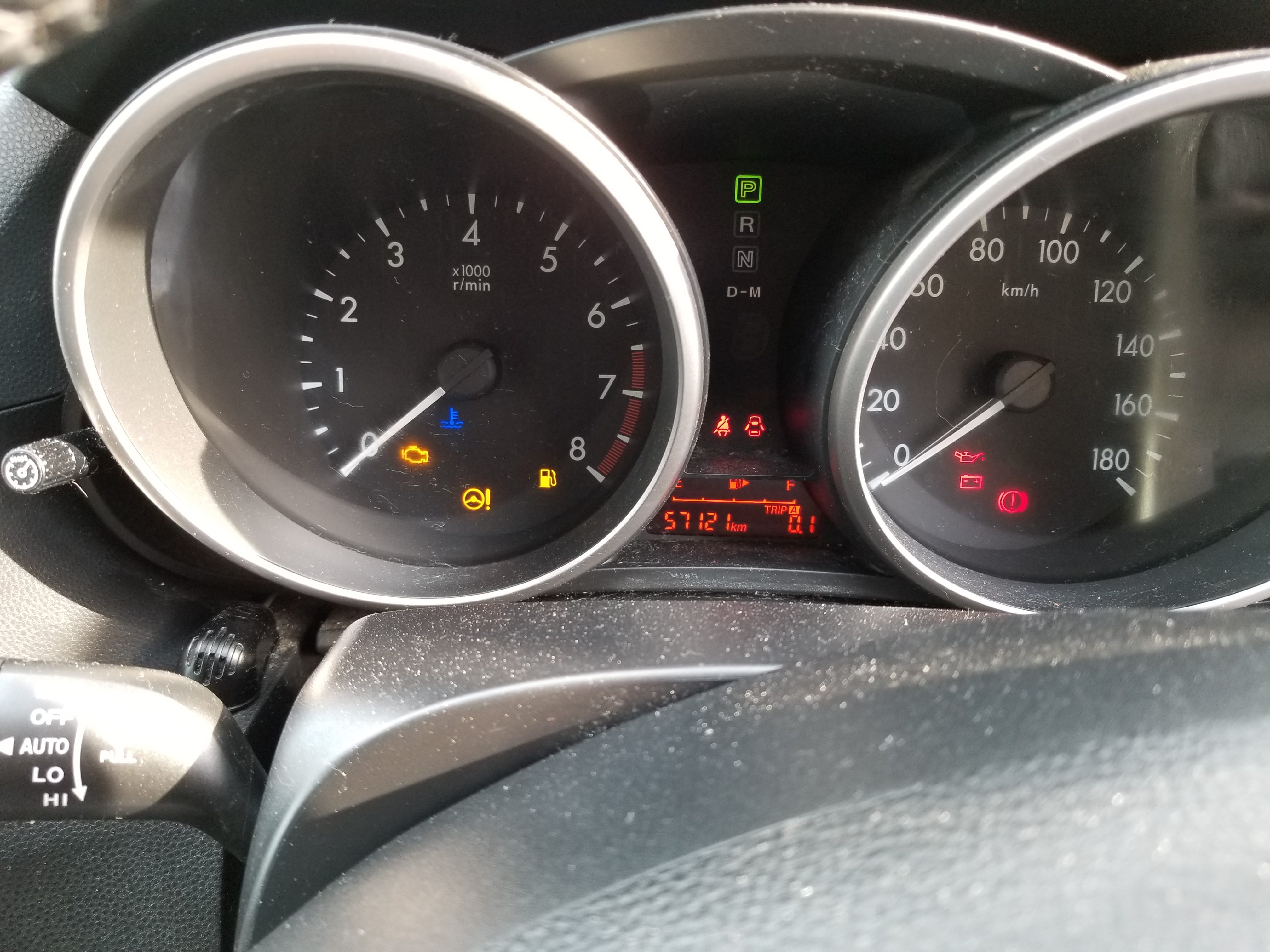 Mazda premacy салон