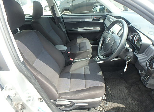 TOYOTA FIELDER full