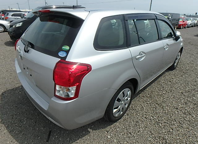 TOYOTA FIELDER full