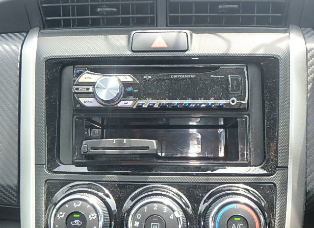 TOYOTA FIELDER full