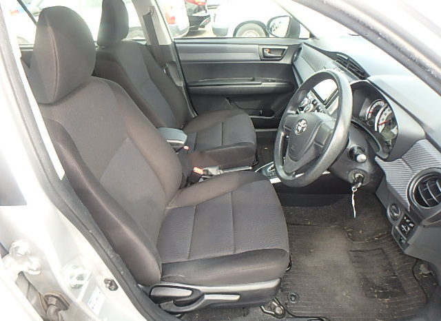 TOYOTA FIELDER full