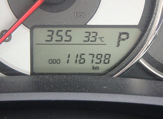TOYOTA FIELDER full
