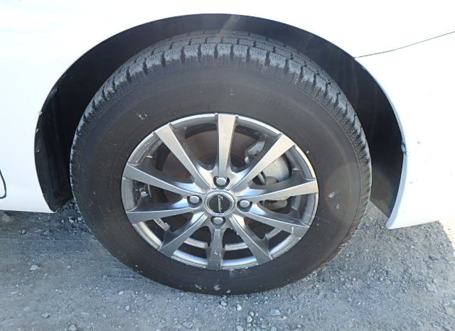 COROLLA AXIO full