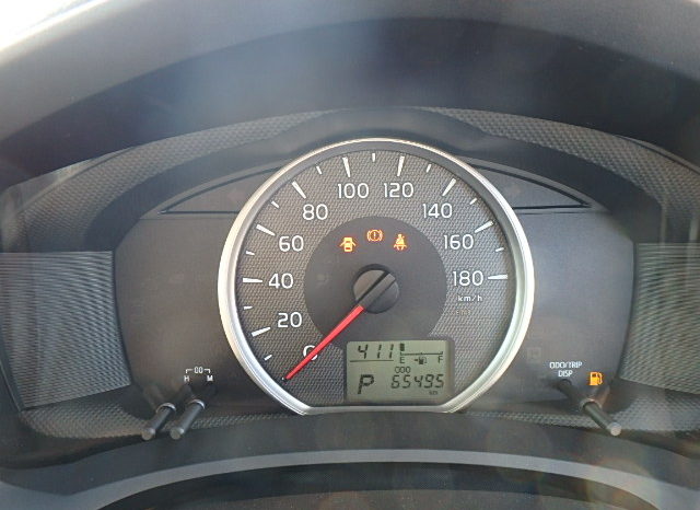 COROLLA AXIO full