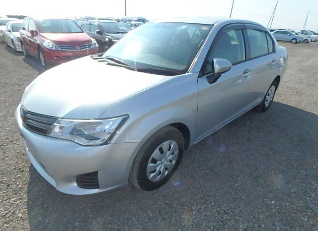 COROLLA AXIO full