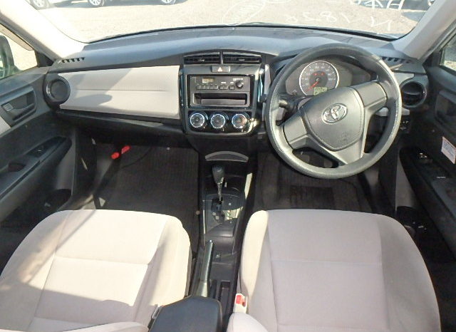 COROLLA AXIO full