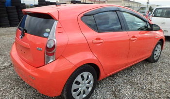 TOYOTA AQUA full