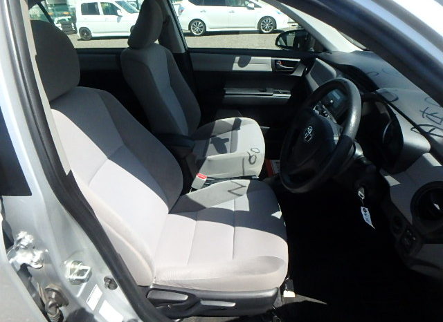 COROLLA AXIO full