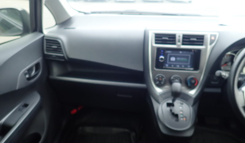 Toyota Ractis full