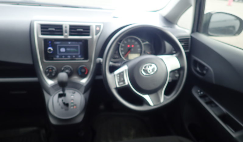 Toyota Ractis full