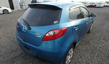 Mazda Demio Skyactive full