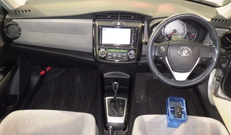 Corolla Axio full