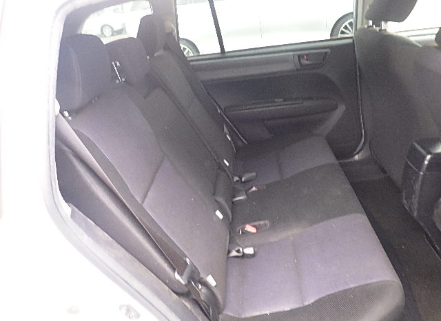 Toyota Fielder full