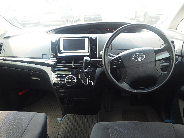 Toyota estima салон