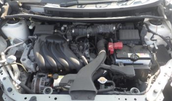 Nissan AD Van full