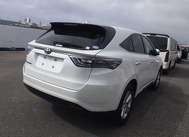Toyota Harrier full