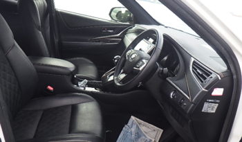 Toyota Harrier full