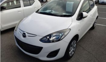 Mazda Demio Skyactive full