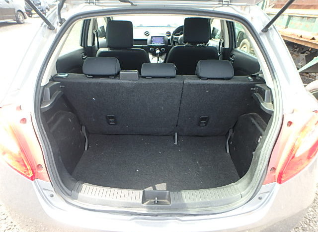 Mazda Demio full