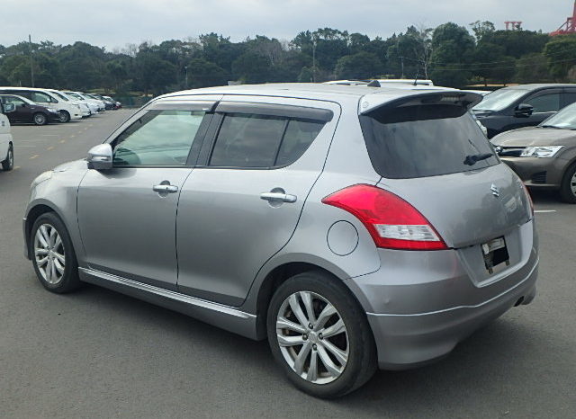 Suzuki Swift full