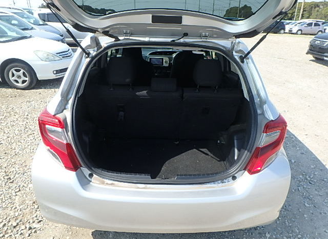 Toyota Vitz full