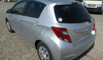 Toyota Vitz full
