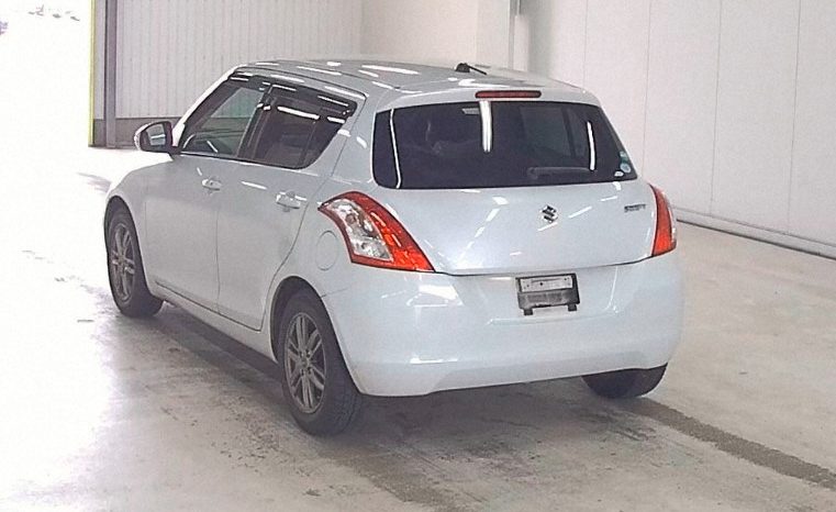 Suzuki Swift full