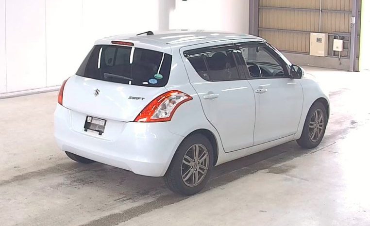 Suzuki Swift full