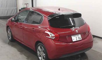 Peugeot 208 full
