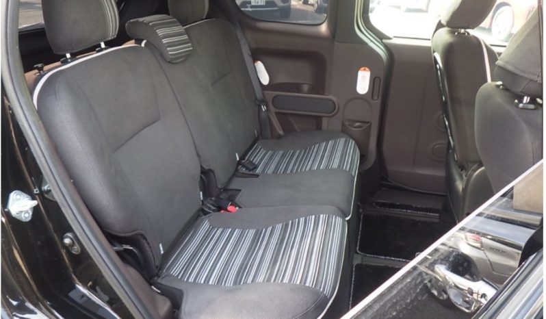 Toyota Spade full