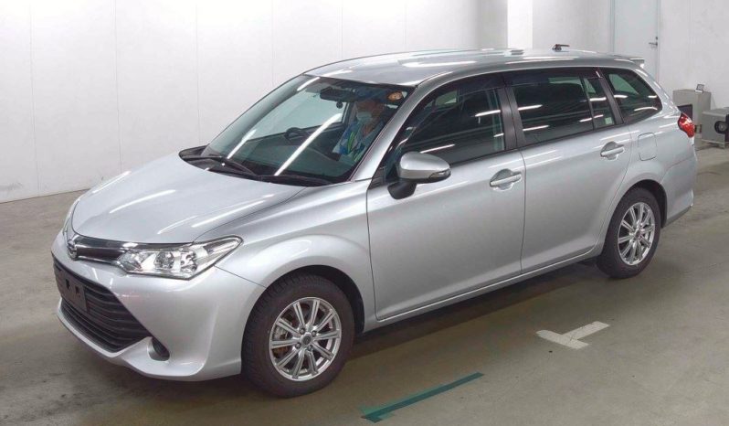 Toyota Fielder full