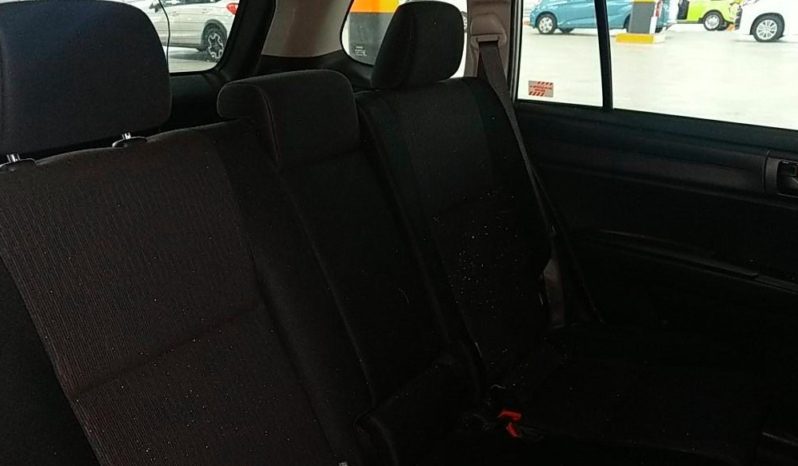 Toyota Fielder full