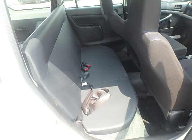Toyota Succeed full