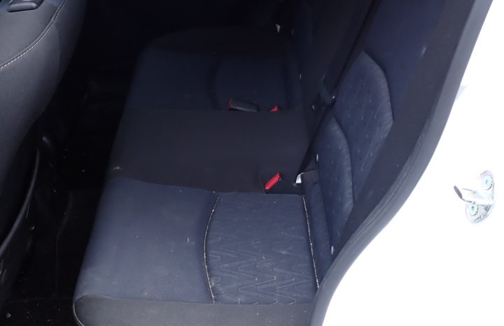 Mazda Demio full