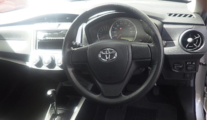 Toyota Fielder full