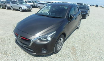 Mazda Demio SkyActive full