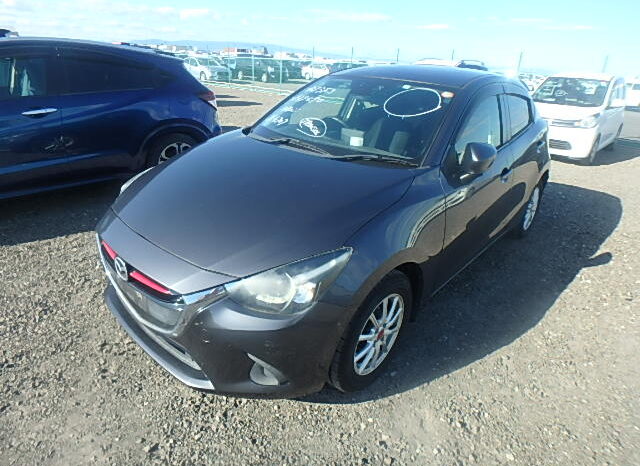 Mazda Demio full