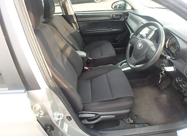 Toyota Fielder full