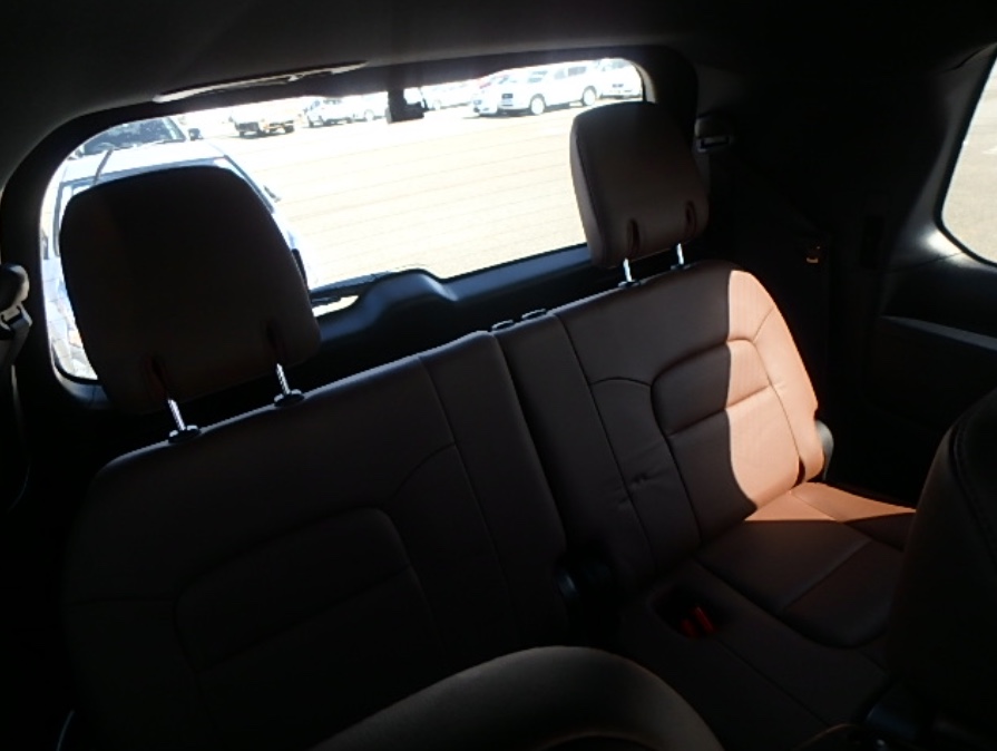 Toyota Landcruiser ZX | Transol Japan