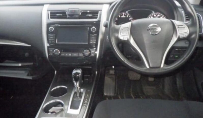 Nissan Teana full