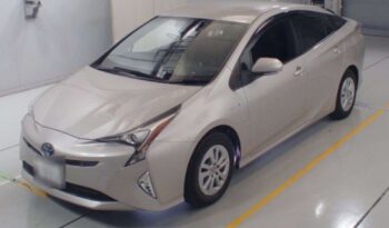 Toyota Prius full